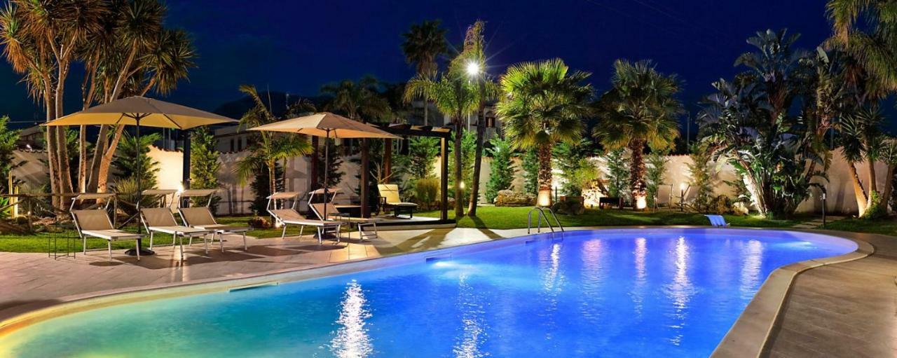Villa Araucaria Partinico Extérieur photo